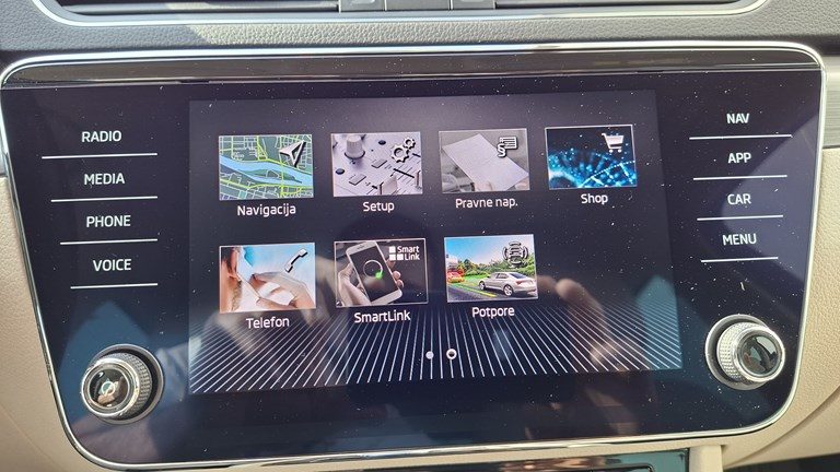 2021 Škoda Superb — fotografija 7
