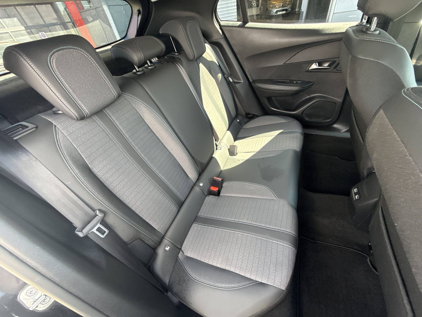 2022 Peugeot 2008 — fotografija 19