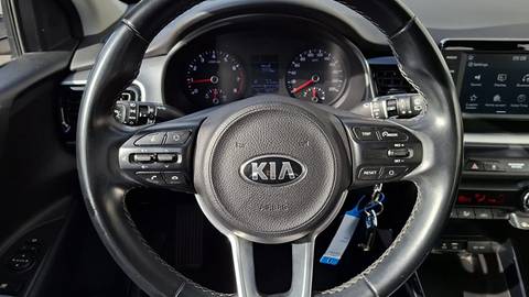 2020 Kia Stonic — sličica 14