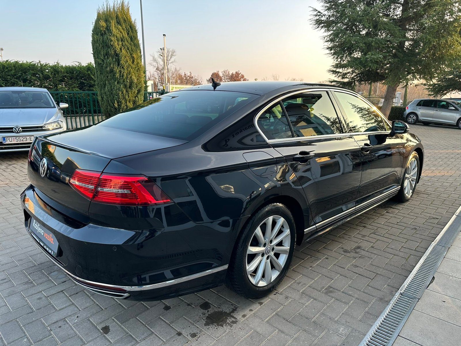 2016 Volkswagen Passat R-Line — fotografija 7