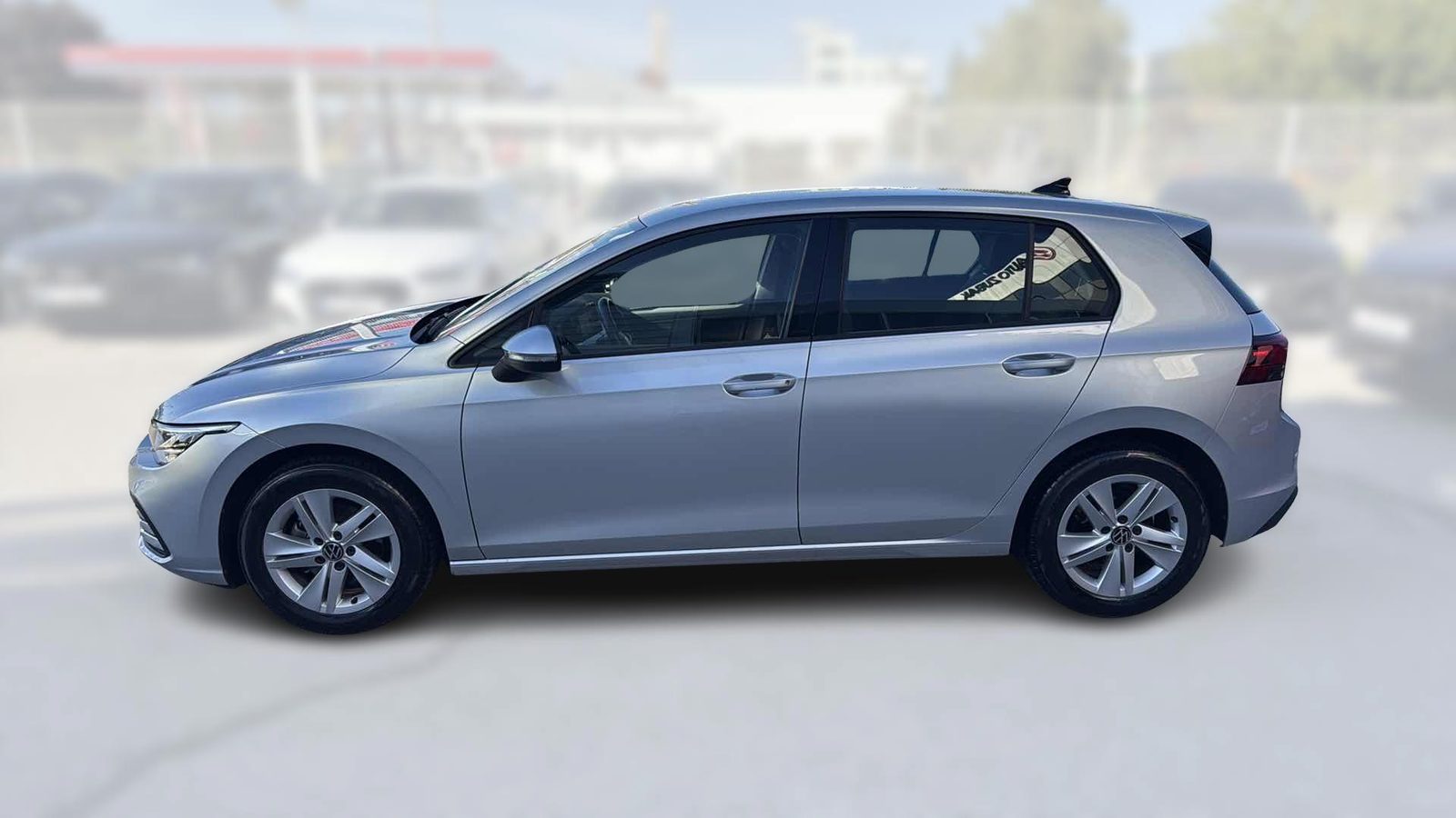 2024 Volkswagen Golf — fotografija 4
