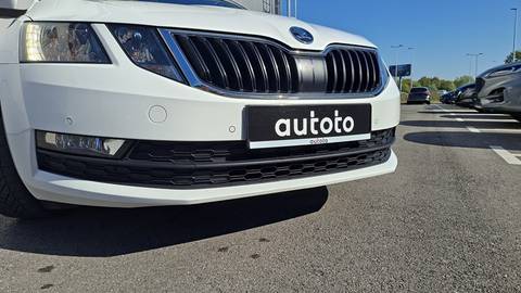 2018 Škoda Octavia — sličica 27