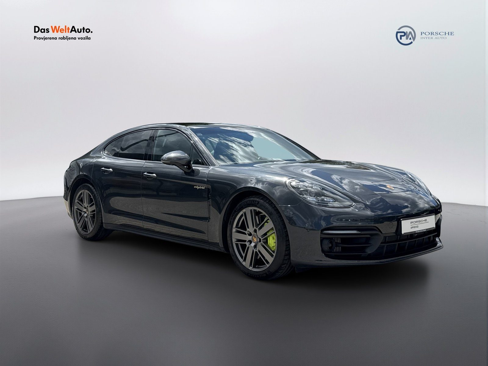 2022 Porsche Panamera — fotografija 3