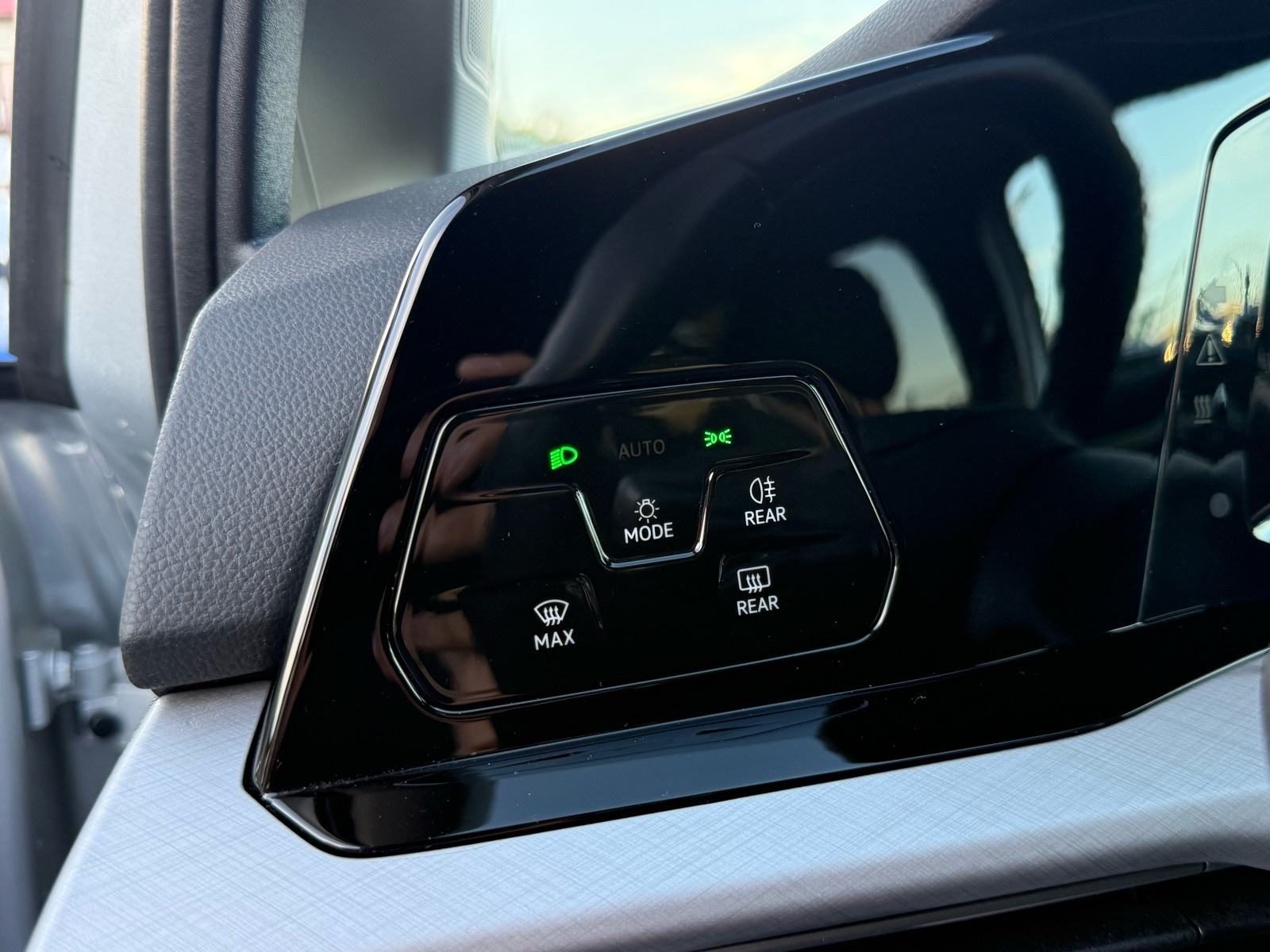 2023 Volkswagen Golf — fotografija 22