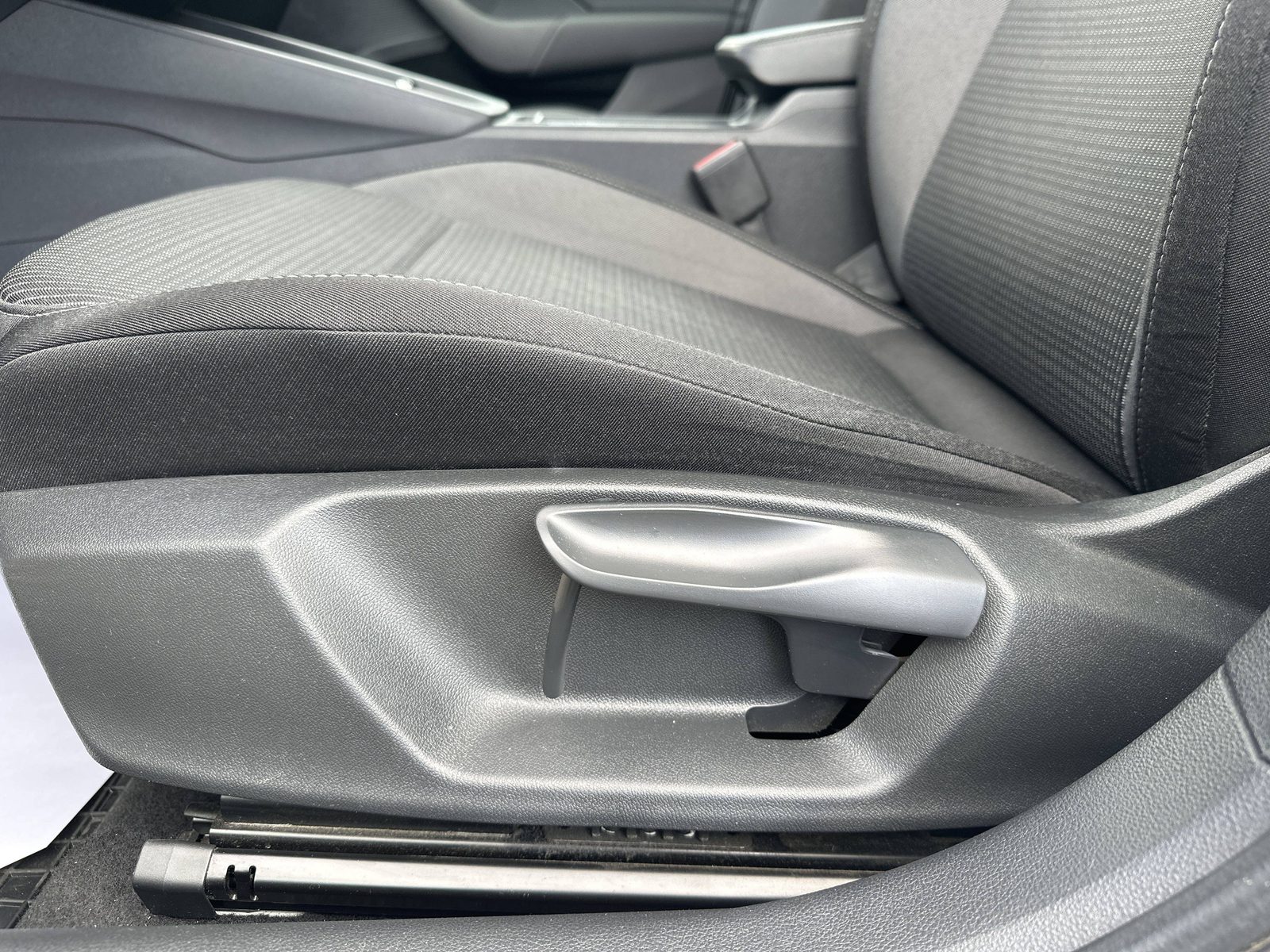 2023 Škoda Octavia Combi — fotografija 26