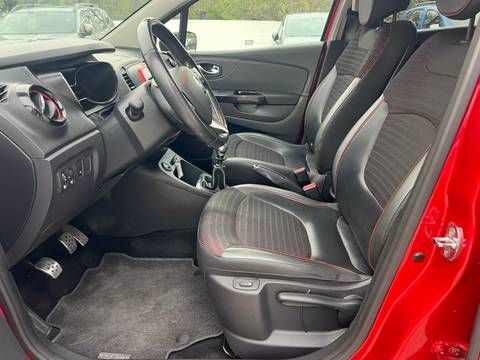 2017 Renault Captur — sličica 9