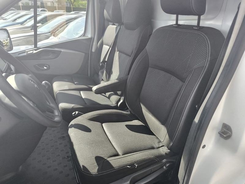 2019 Renault Trafic — fotografija 9
