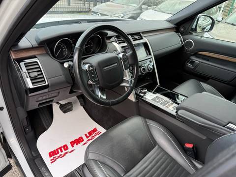 2018 Land Rover Discovery — sličica 10