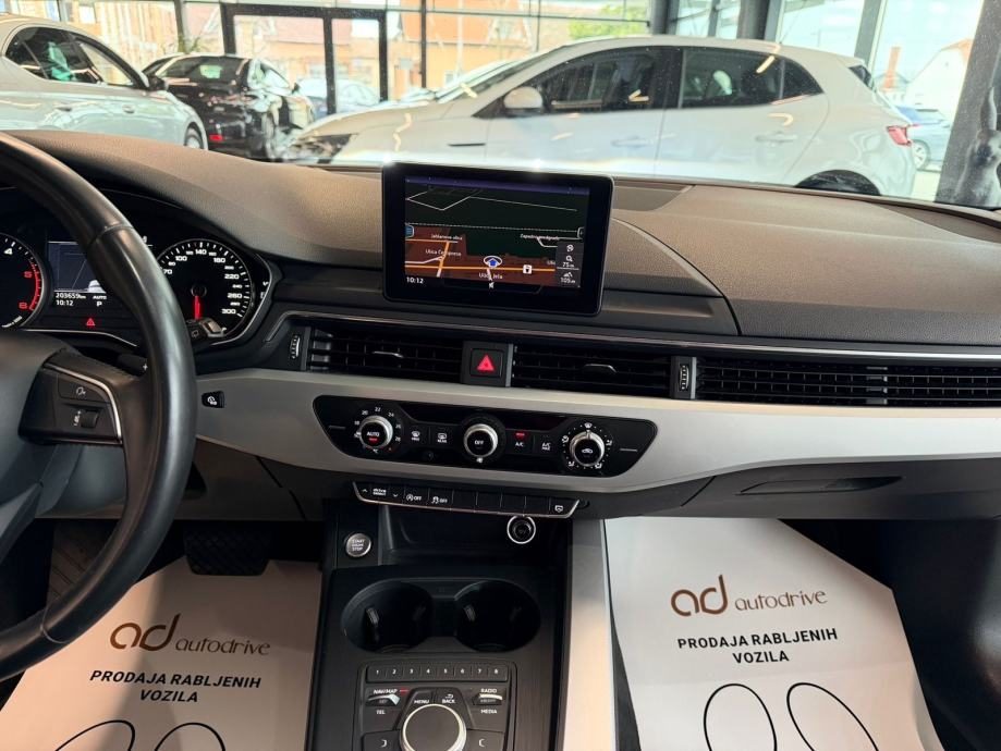 2016 Audi A4 Variant — fotografija 19