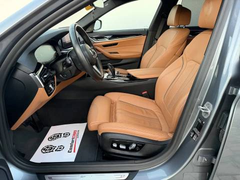 2021 BMW Serija 5 — sličica 14