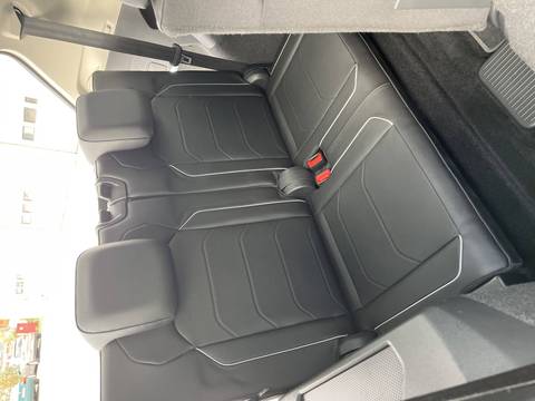 2023 Volkswagen Tiguan Allspace — sličica 24