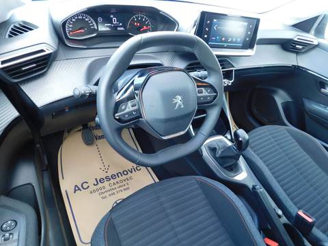 2022 Peugeot 208 — sličica 8
