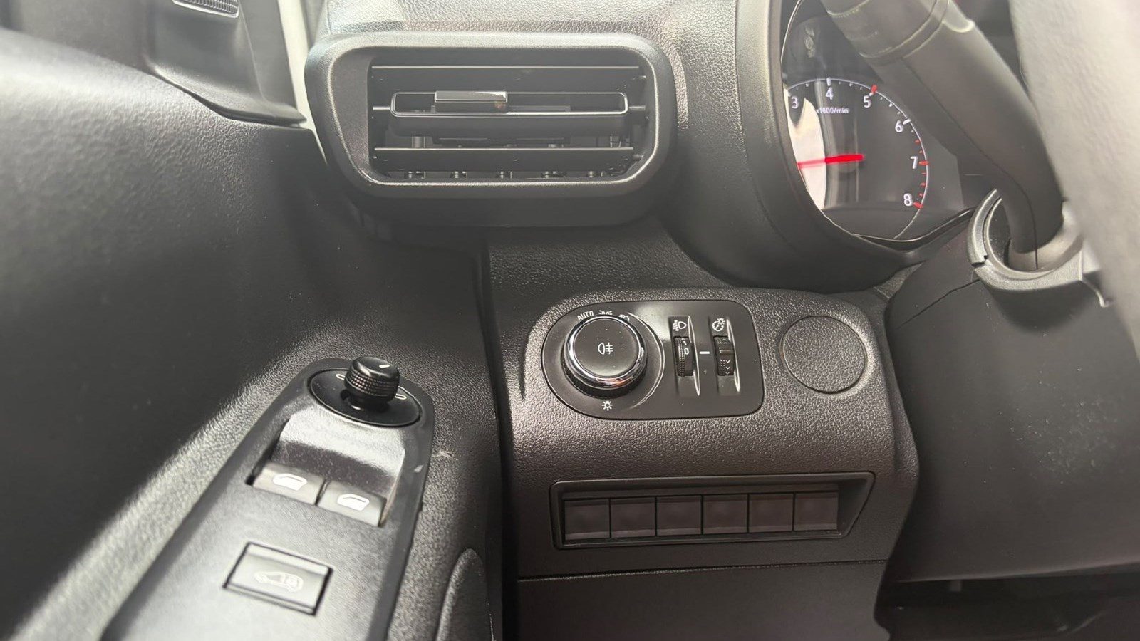 2021 Opel Combo van — fotografija 23