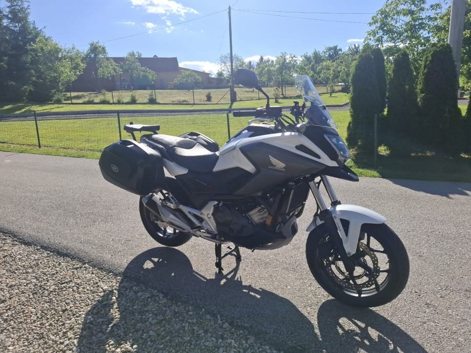 2020 Honda NC750XA — fotografija 6