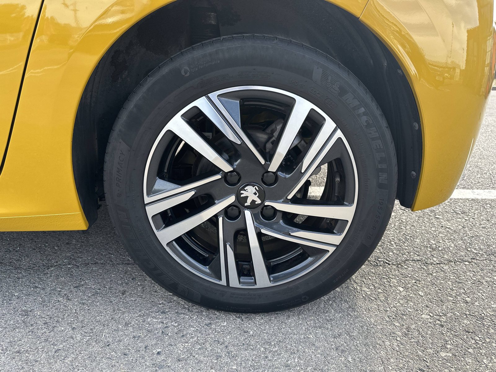 2023 Peugeot 208 — fotografija 15