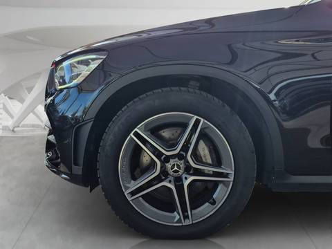 2020 Mercedes-Benz GLC — sličica 12
