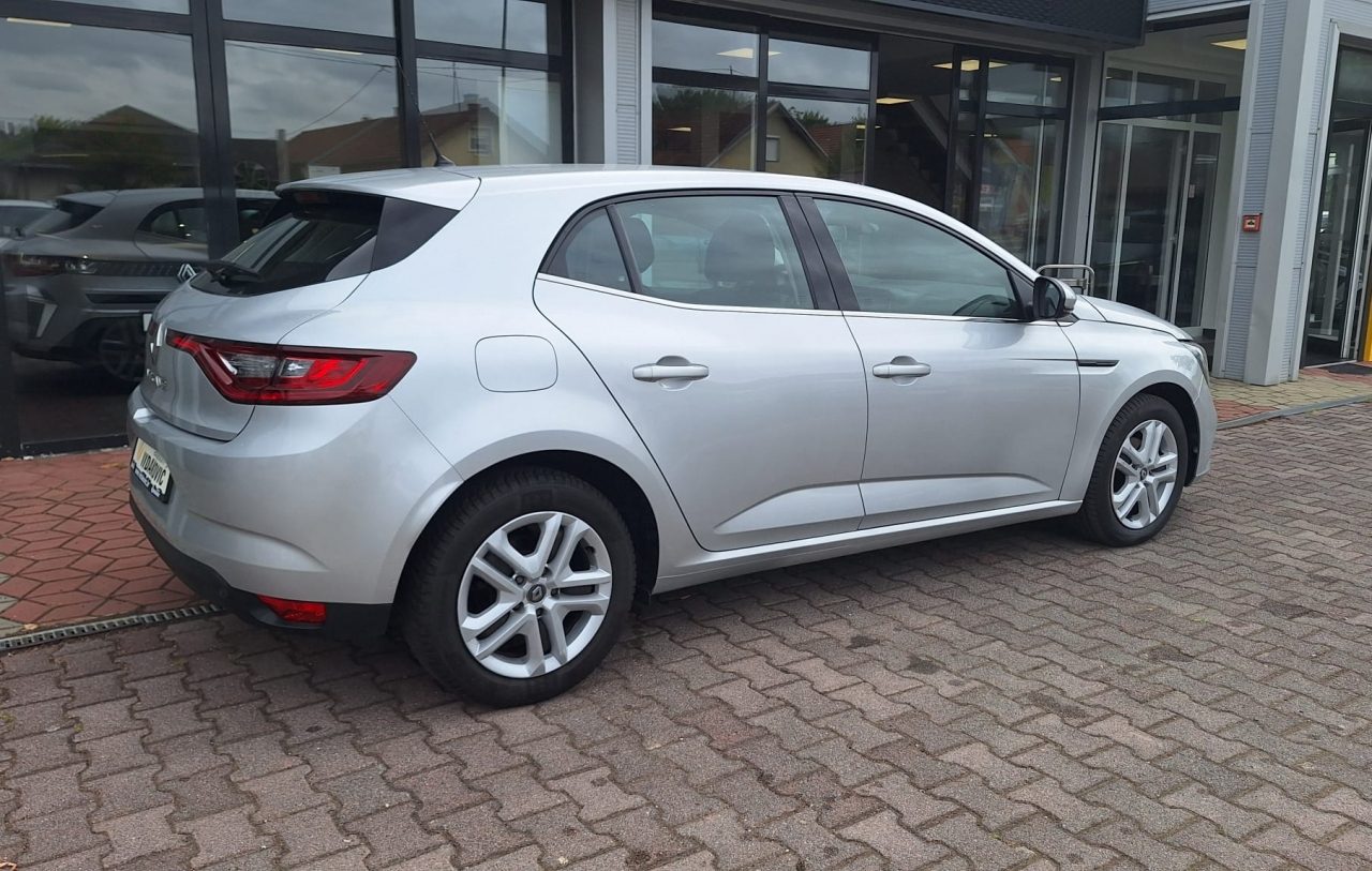 2020 Renault Megane — fotografija 3