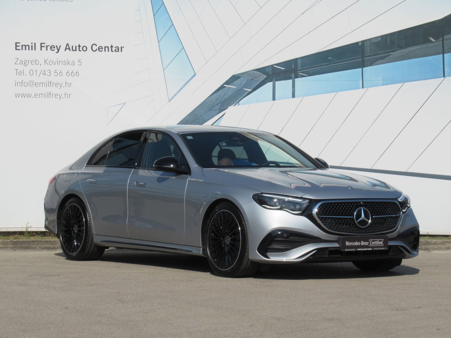 2025 Mercedes-Benz E-klasa — fotografija 4