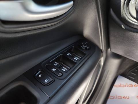 2022 Jeep Renegade — sličica 16