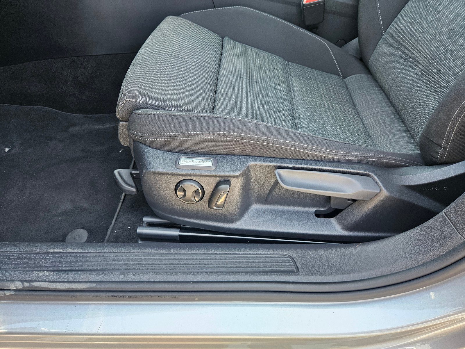 2022 Volkswagen Passat Variant — fotografija 20