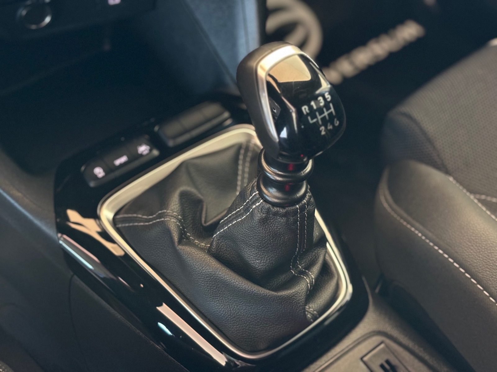 2024 Opel Corsa — fotografija 28