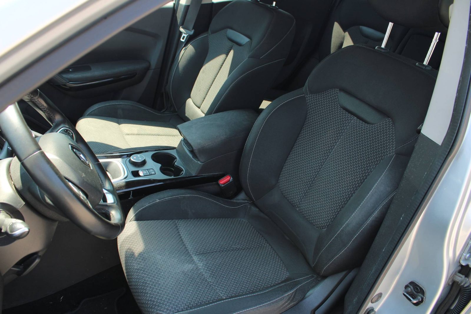 2019 Renault Kadjar — fotografija 9