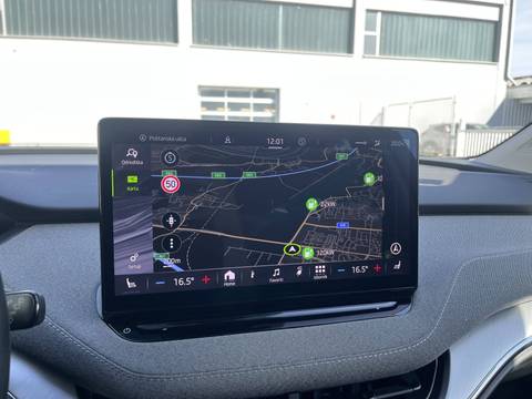 2022 Škoda Enyaq — sličica 30