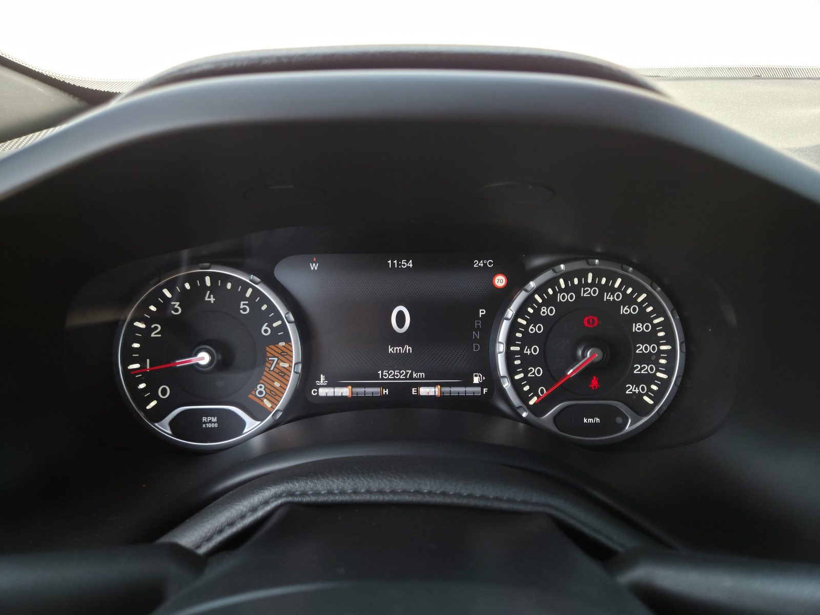 2022 Jeep Renegade — fotografija 13