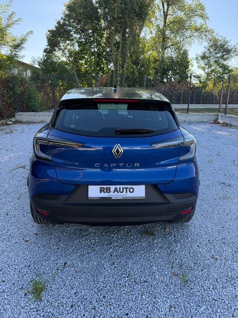 2025 Renault Captur — sličica 6