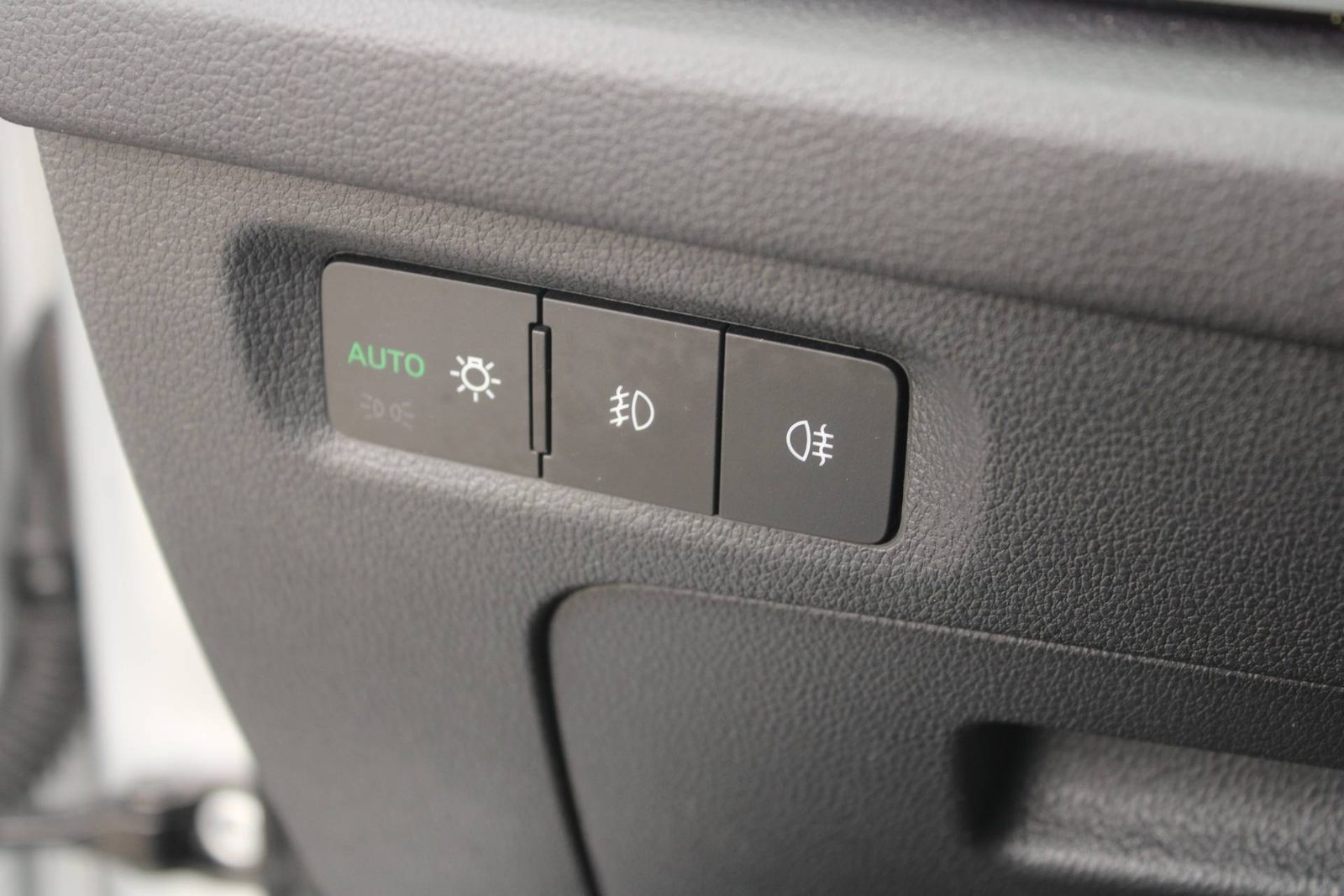 2023 Škoda Octavia Combi — fotografija 14