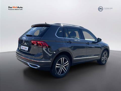 2021 Volkswagen Tiguan — sličica 8