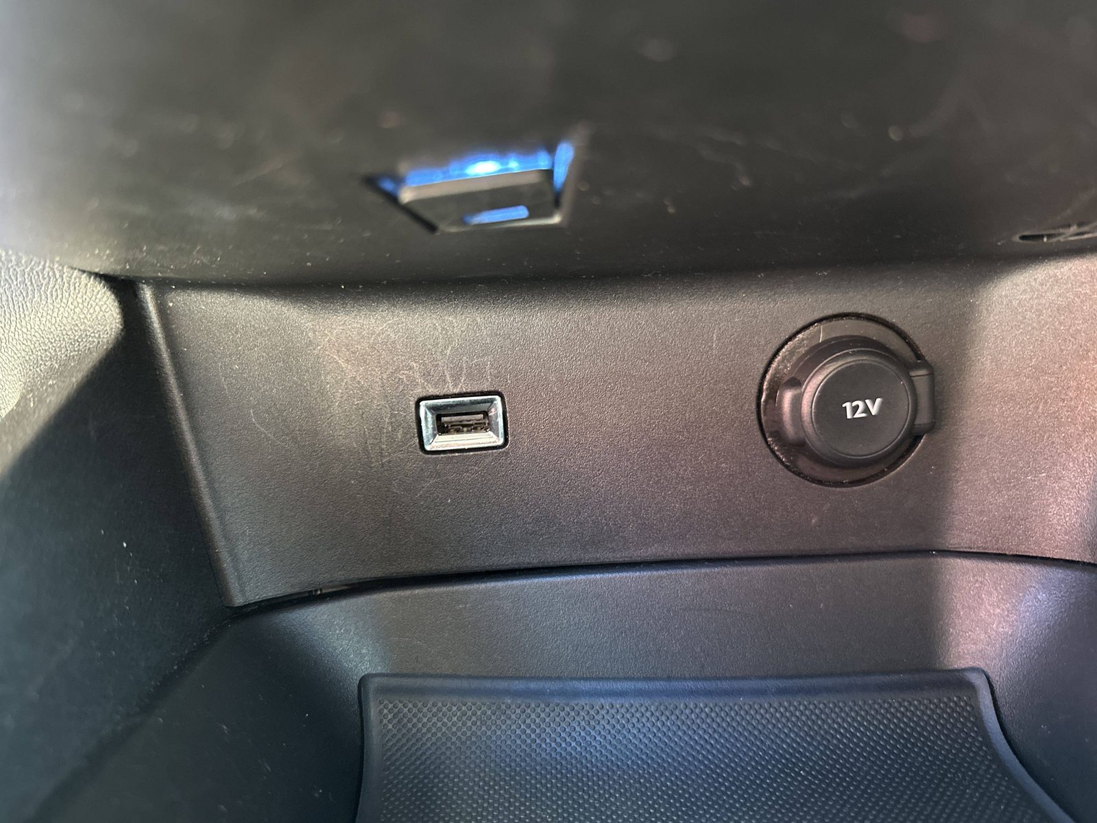 2023 Peugeot 5008 — fotografija 25