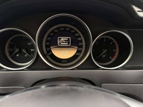 2011 Mercedes-Benz C-klasa — sličica 6