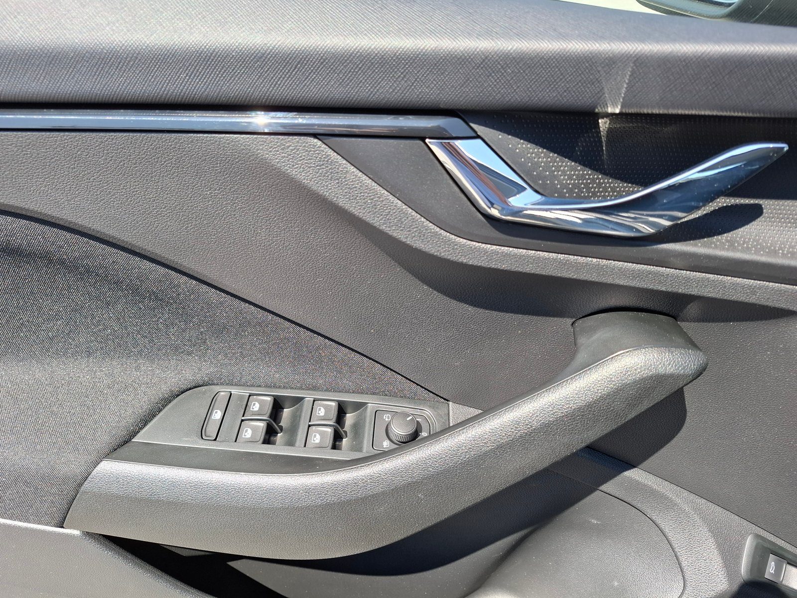2025 Škoda Kamiq — fotografija 19
