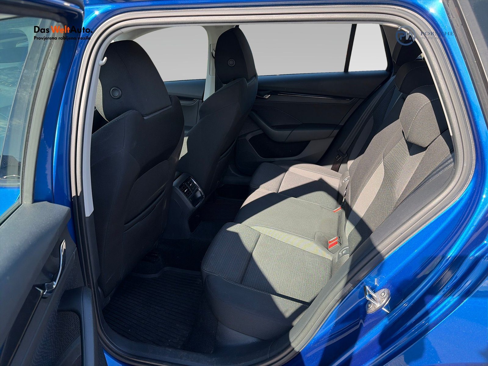 2023 Škoda Octavia Combi — fotografija 12