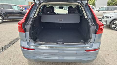2023 Volvo XC60 — sličica 18
