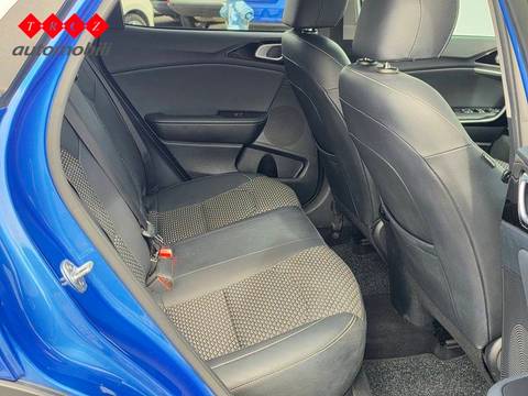 2022 Kia XCeed — sličica 5