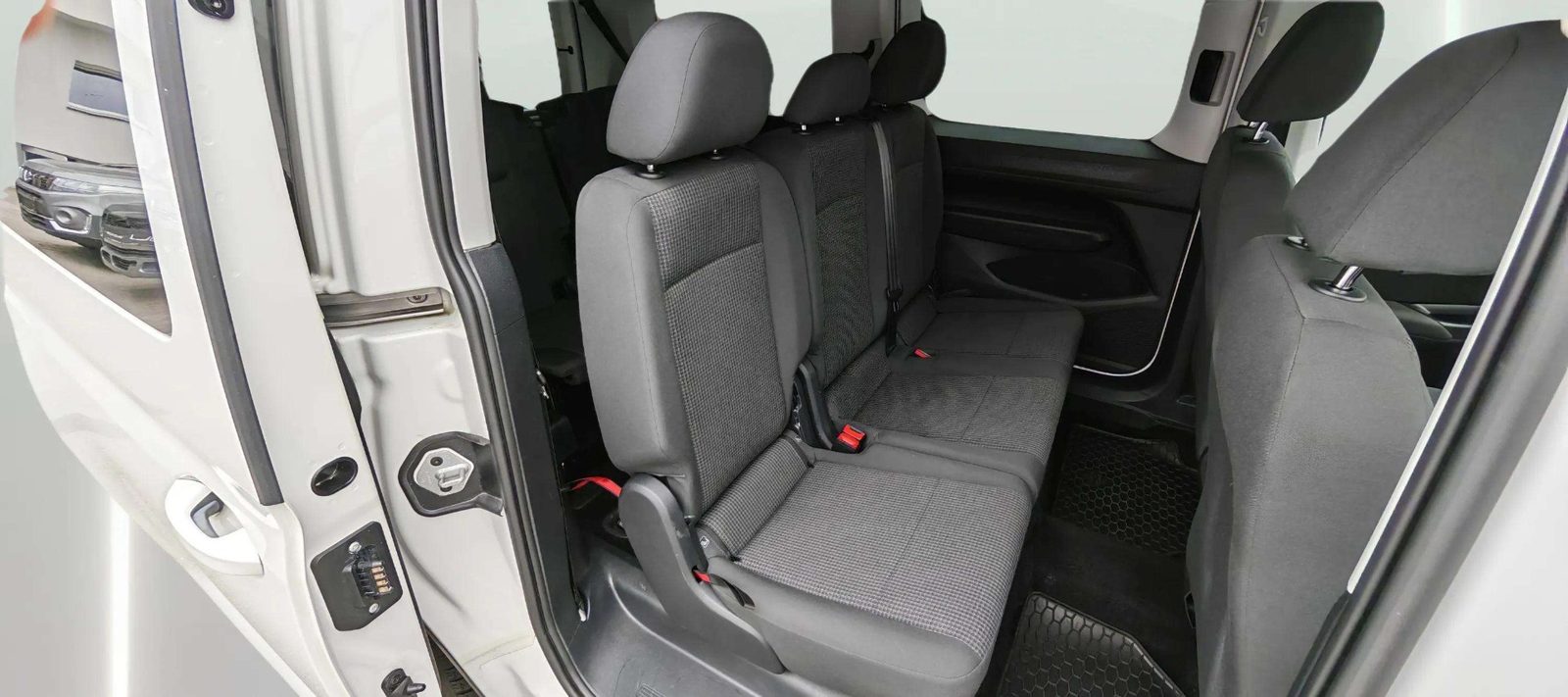 2022 Volkswagen Caddy — fotografija 17