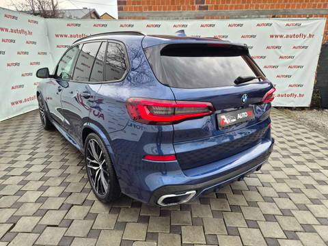 2020 BMW X5 M Sport — sličica 6