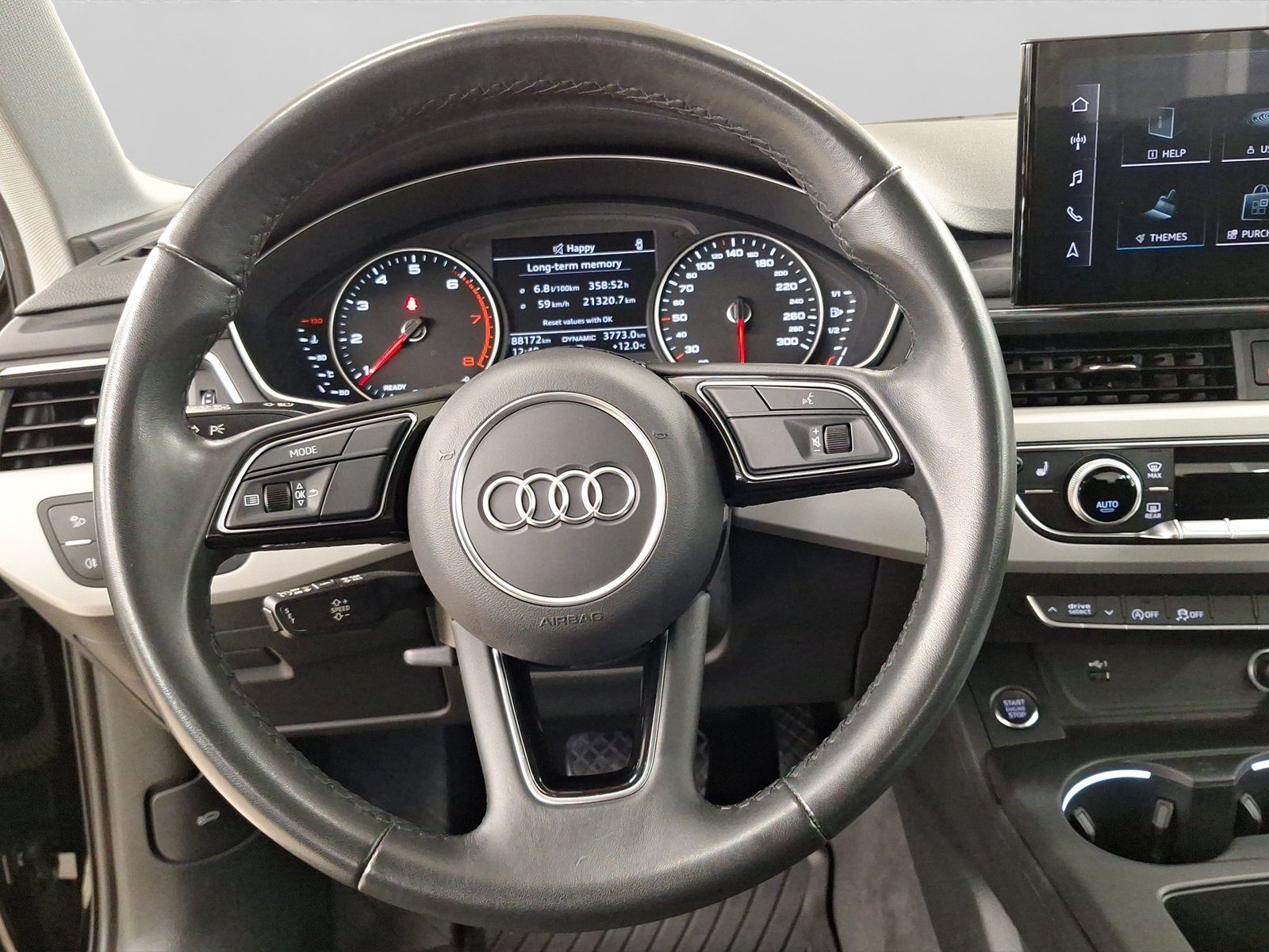 2023 Audi A4 — fotografija 13