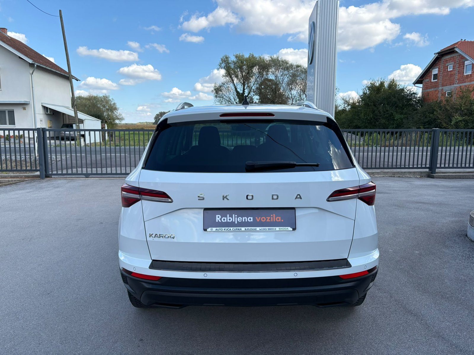 2022 Škoda Karoq — fotografija 5
