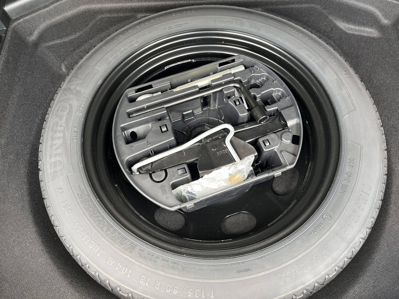 2023 Peugeot 3008 — fotografija 20