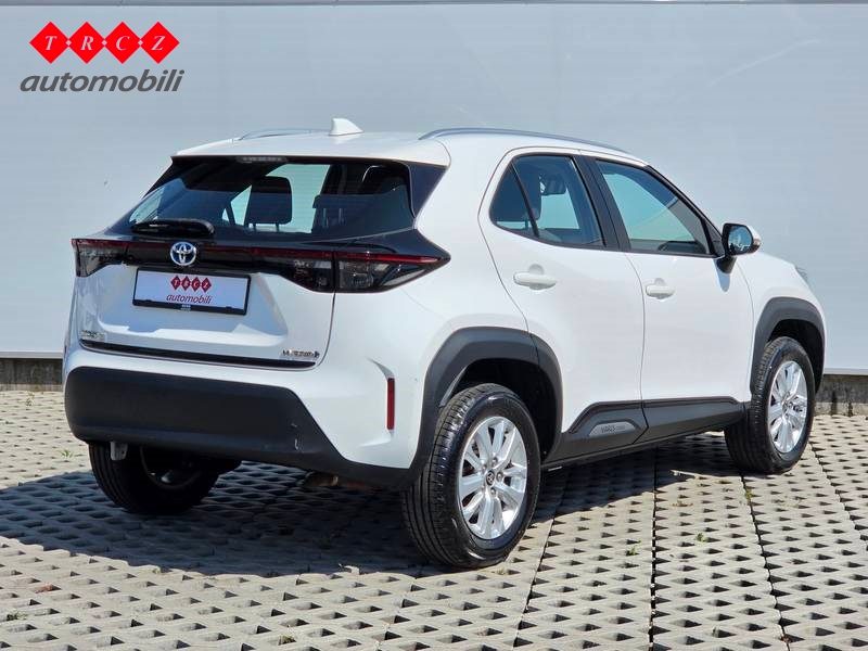 2022 Toyota Yaris — fotografija 4