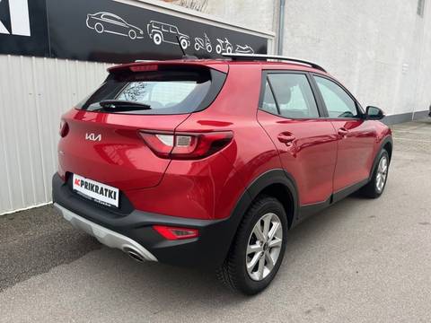 2025 Kia Stonic — sličica 4