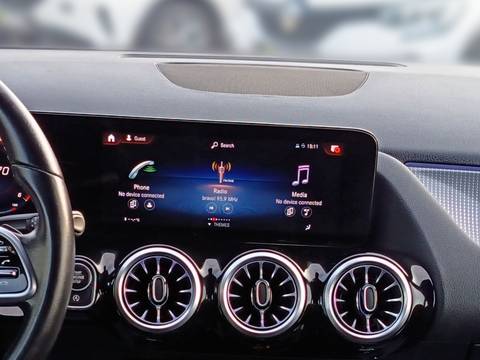 2023 Mercedes-Benz GLA — sličica 19