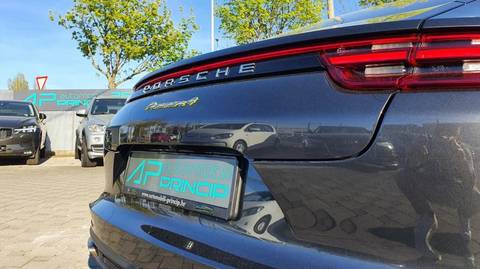 2017 Porsche Panamera — sličica 14