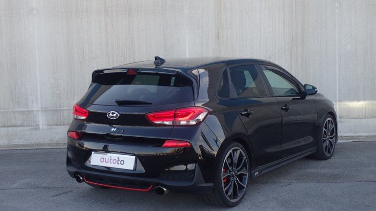 2017 Hyundai i30 N Line — fotografija 3