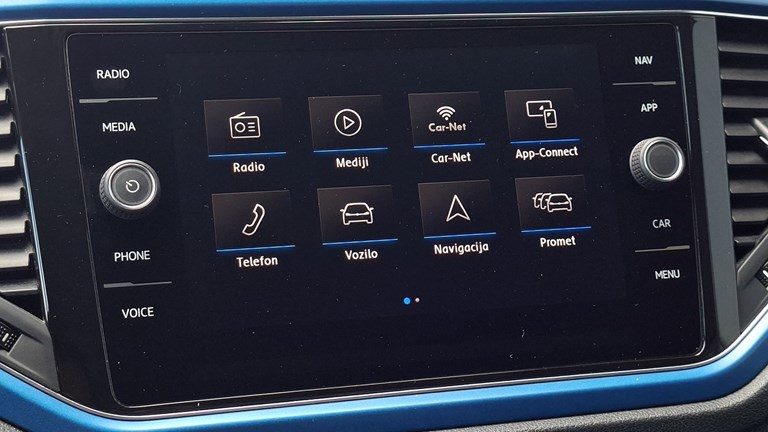 2019 Volkswagen T-Roc — fotografija 12