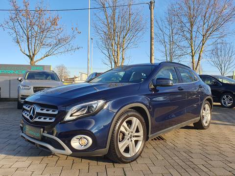 2017 Mercedes-Benz GLA — sličica 2
