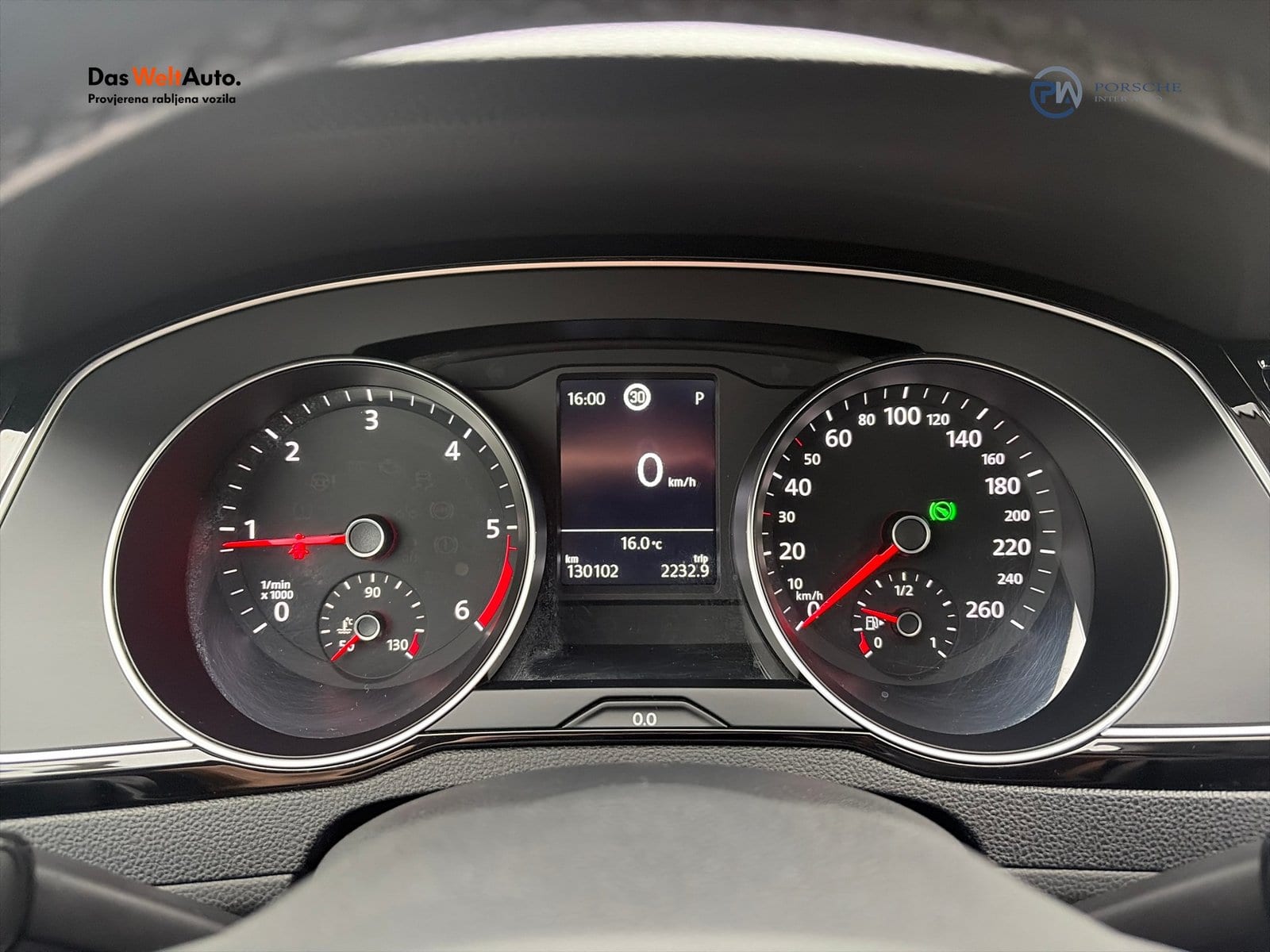 2020 Volkswagen Passat — fotografija 15